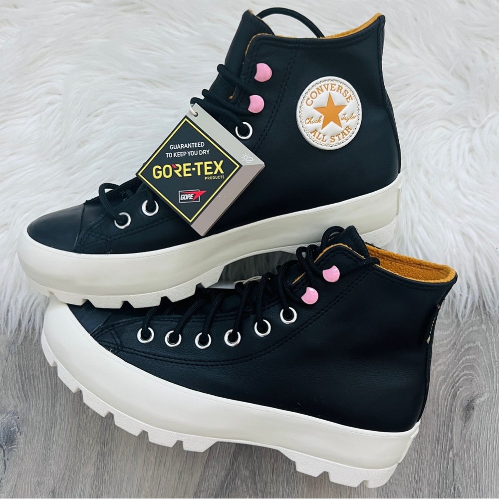 NWT Converse Chuck Taylor As Lugged Winter Gore-Tex Women’s Shoes - Picture 5 of 8
